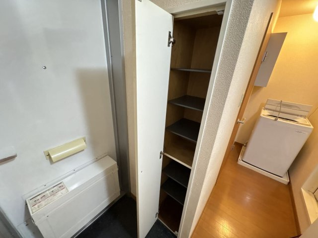 レオパレスダンボのその他