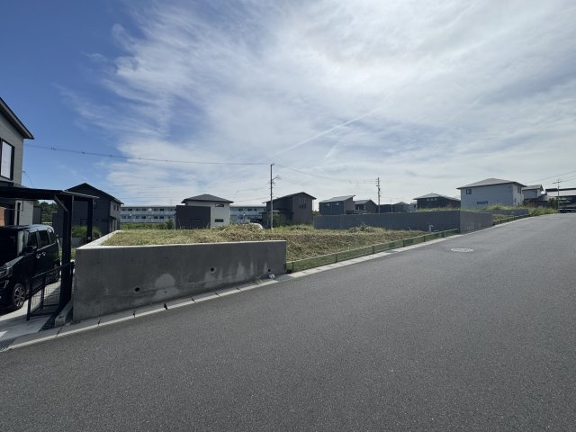名古屋市緑区鳴海町字大清水の売地の前面道路含む現地写真