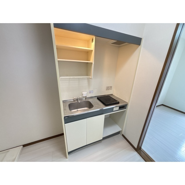コーポ東日本Ⅰのキッチン|お料理しやすいキッチンです
