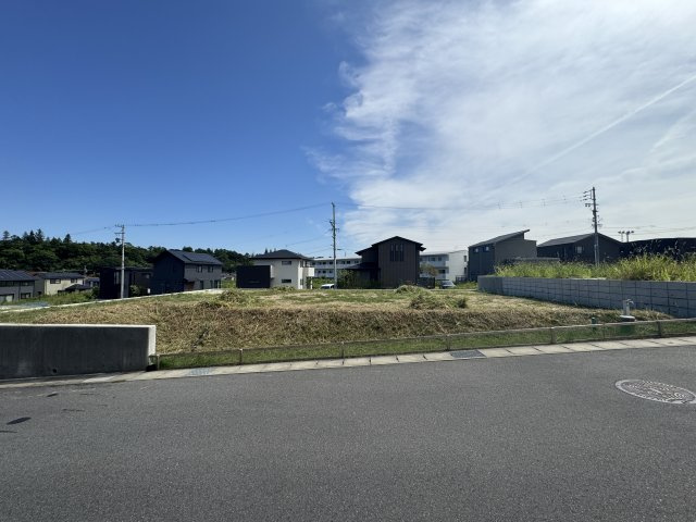 名古屋市緑区鳴海町字大清水の売地の前面道路含む現地写真