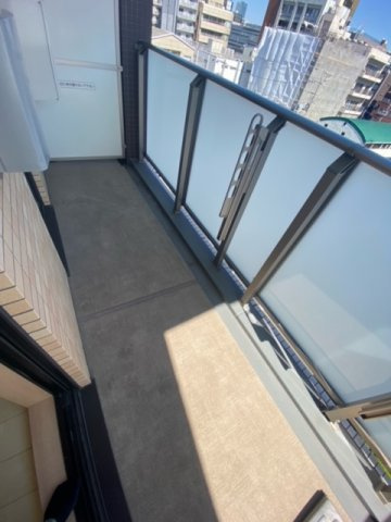 ローヤルマンションのバルコニー