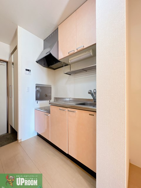 小牧市東１丁目のアパートのキッチン