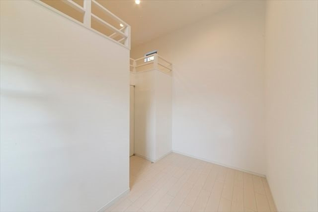 Grand  Jete 立花の寝室