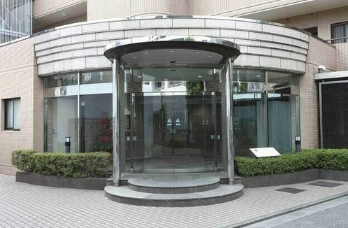 【エントランス】