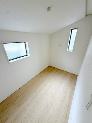 福生市北田園1丁目全1棟　新築戸建の洋室