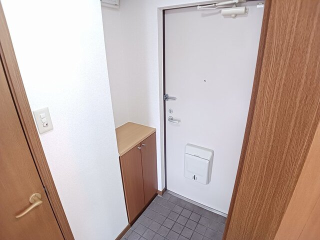 リバーサイドヴィレッジの玄関