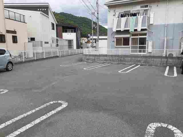 ヴェルゼ書写Ⅱの駐車場