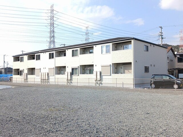 シャイニースカイの外観