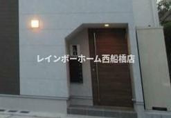 Grandtic Prime Villa Mのエントランス