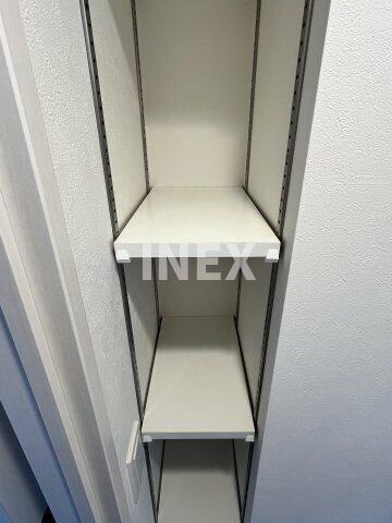 横浜市中区長者町３丁目の賃貸マンションの収納