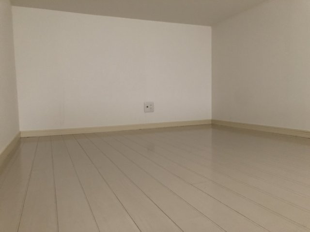川崎市多摩区西生田３丁目のアパートの寝室