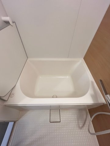 栄町ダイヤハイツの浴室