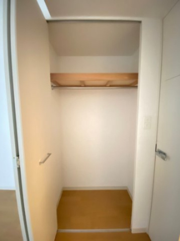 クリスタルグランツ西本町の収納