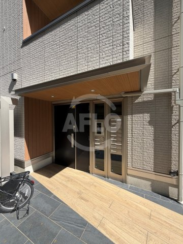 GARANCE新森のエントランス