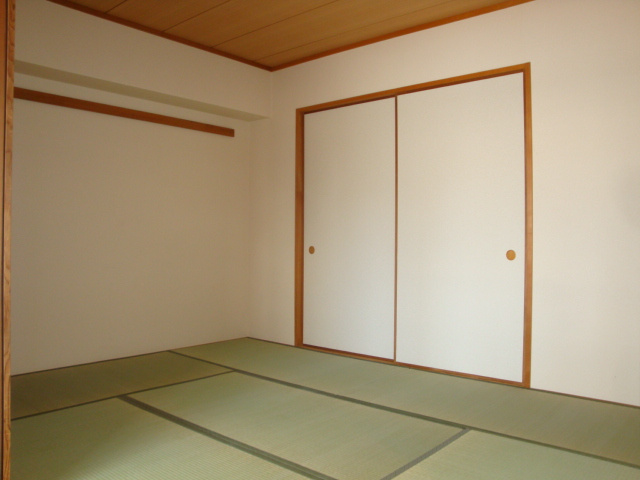 パークハイム宝塚清荒神のその他