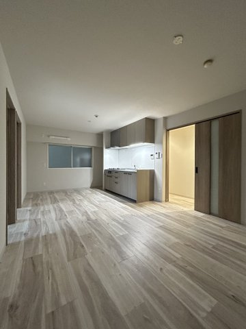 コーポ堀江の居間・リビング