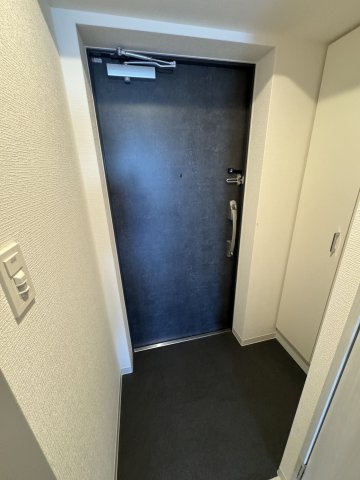 アドバンス神戸マリスⅠの玄関