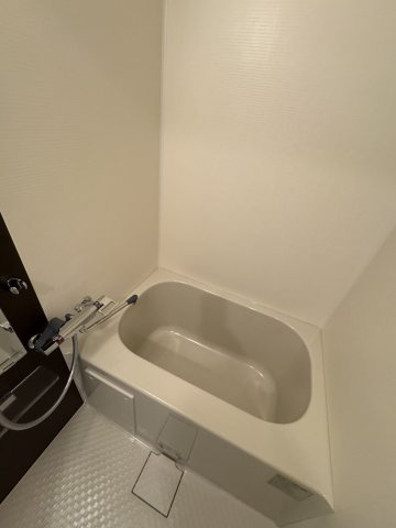 アドバンス神戸マリスⅠの浴室