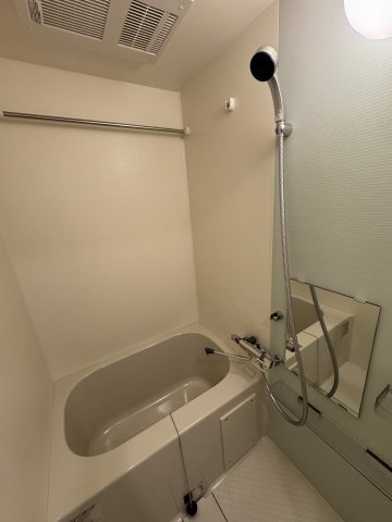 アドバンス神戸マリスⅠの浴室