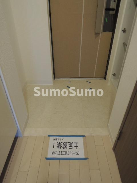 エスリード神戸三宮ノースゲートの玄関