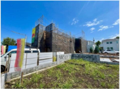 羽村市小作台５丁目の新築一戸建の外観|現在建築中です。11月下旬完成予定です。建物ができ次第順次写真を更新します！
