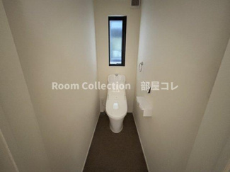 【トイレ】 | アリシアガーデン | ※同物件他部屋写真