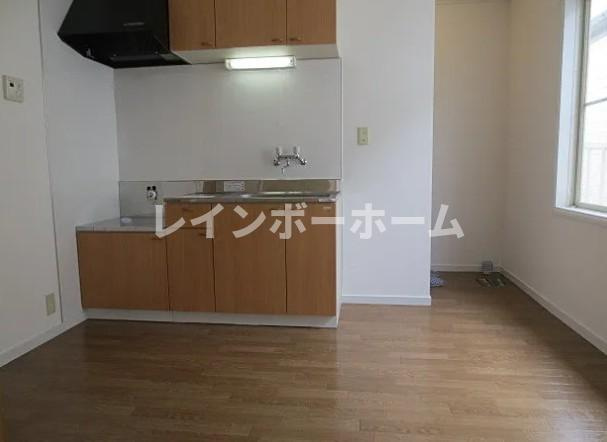 メゾンイーグル　Ｄ棟の居間・リビング|別部屋参考写真