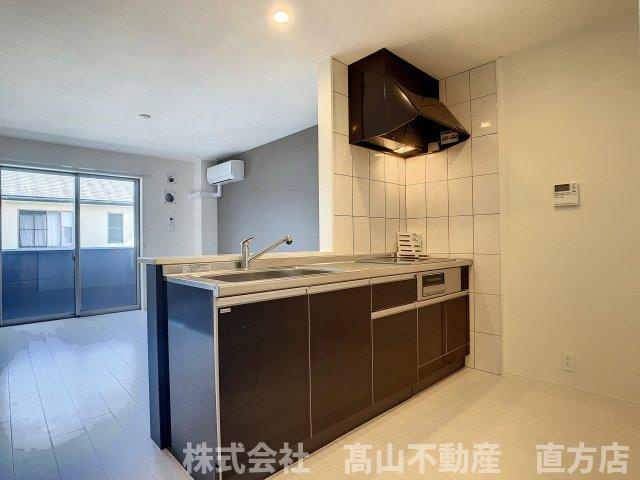 直方市大字感田のアパートのキッチン