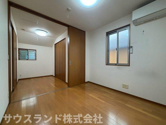 八王子市元八王子町一丁目の洋室