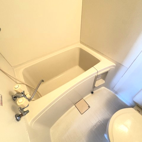 ゆたかハイツの浴室