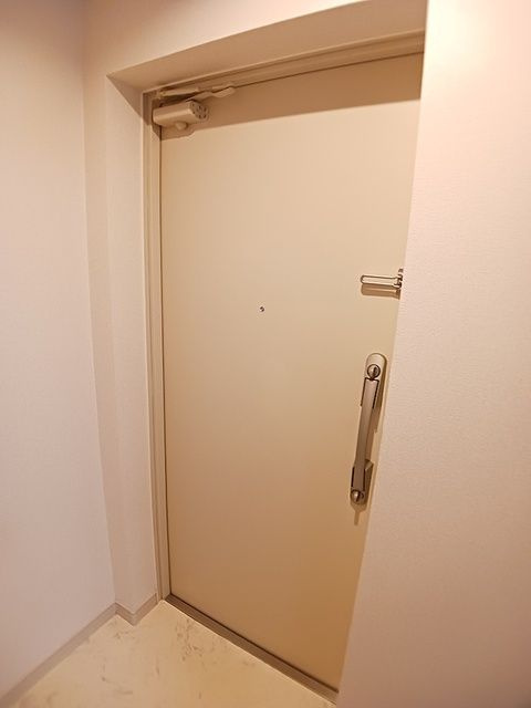 リバティーズＳＡＧＡ．Ⅰの玄関