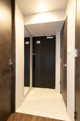 レフィールオーブ麻布仙台坂の玄関|※写真は同タイプ住戸です。