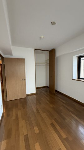 プレスティージュ壱番館 の洋室