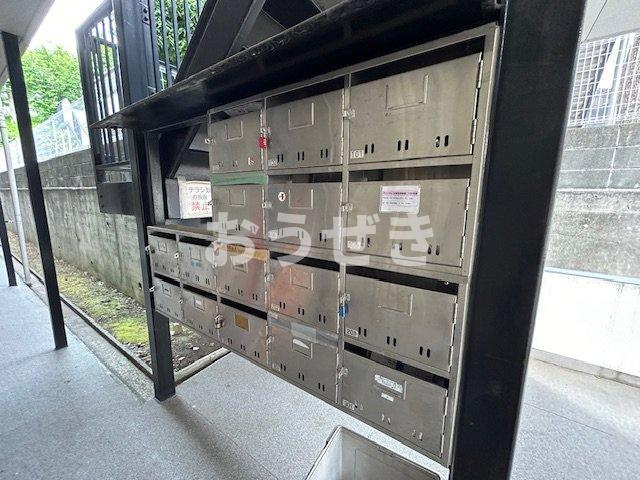 ヴァンヴェール鶴見壱番館のエントランス