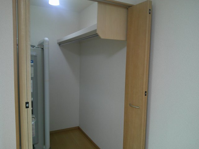 南2ハイツの収納