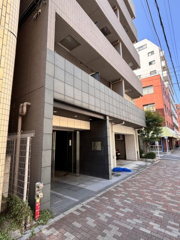 プレスタイル入谷のエントランス