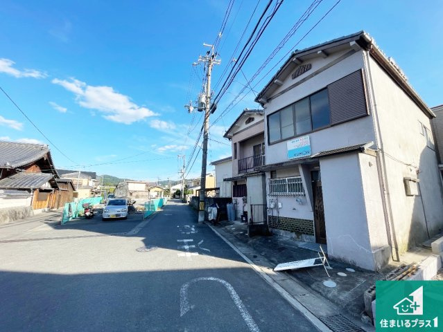 宇治市槇島町薗場　第1期　新築一戸建ての前面道路含む現地写真|周辺は落ち着いた街並みの住宅地！子育てがしやすい住環境です！まだ未完成ですが、現地でしかわからない事もございます。是非一度ご覧ください。
