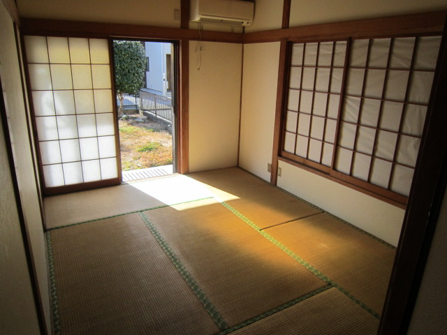 熊谷市日向貸家の和室
