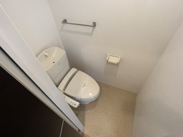 クレサンのトイレ