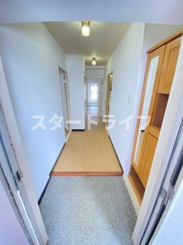 大阪市東淀川区東中島１丁目の賃貸マンションの玄関|参考写真