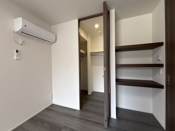 D-residence墨江の収納|D-residence墨江　ウォークインクローゼット