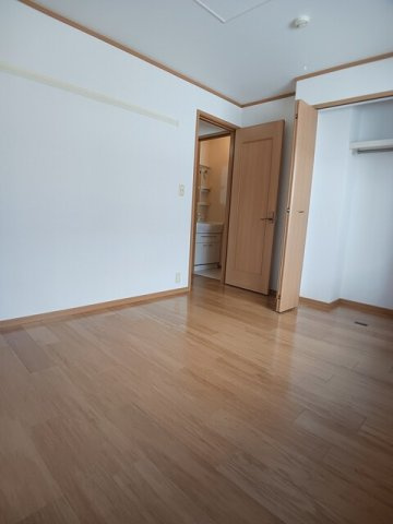 ミルト　田中元の内装