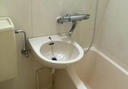 クリオ阪東橋壱番館の洗面所