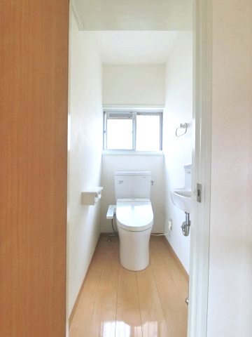 みやき町大字中津隈　３LDKのトイレ|清潔感のあるトイレです。