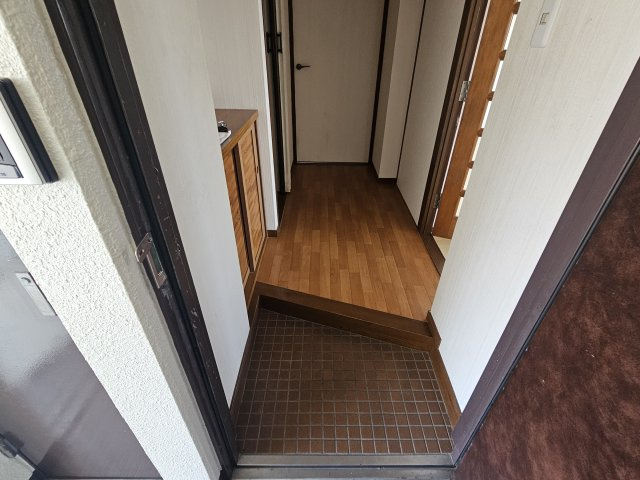 カサグランデ藤江の玄関