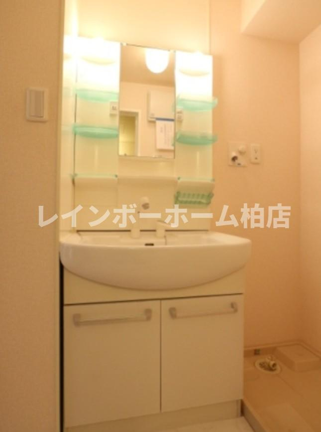 仲介手数料（賃料の1.10ヵ月）の50％OFF対象物件！の洗面所|洗髪洗面化粧台です