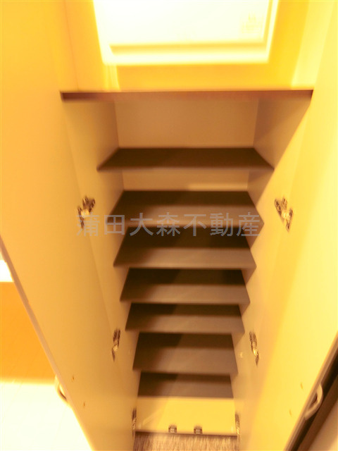 Amavel羽田空港の収納|玄関収納