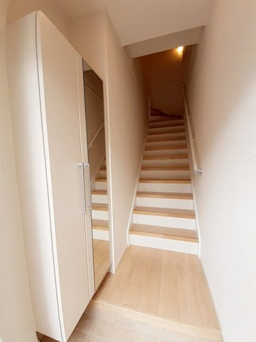 ラ　ルーチェ　レゴ　Ⅰの玄関