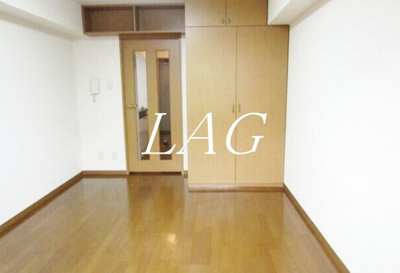 【居間・リビング】 | スカイヒル生田 | 洋室のお部屋です。