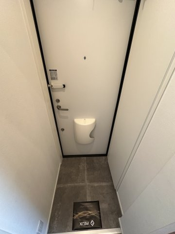 エル山之手の玄関